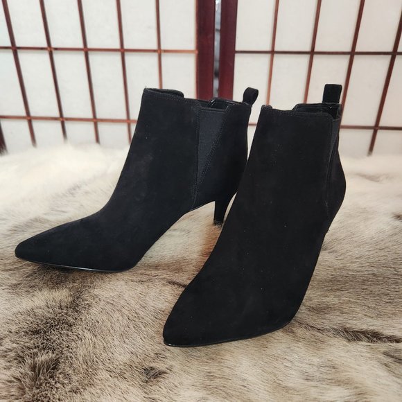 Nine West Black Suede "Pagneli" Ankle Boots Size 6.5M NWOB - Picture 2 of 4
